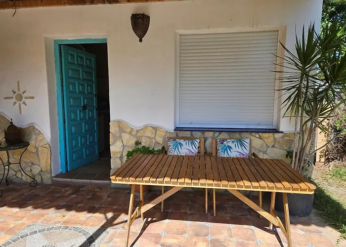 Casita La Raiz
